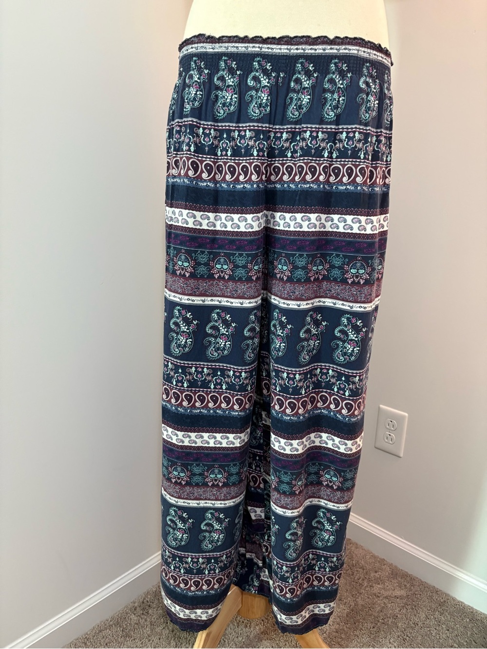 Paisley Print Wide-Leg Pants